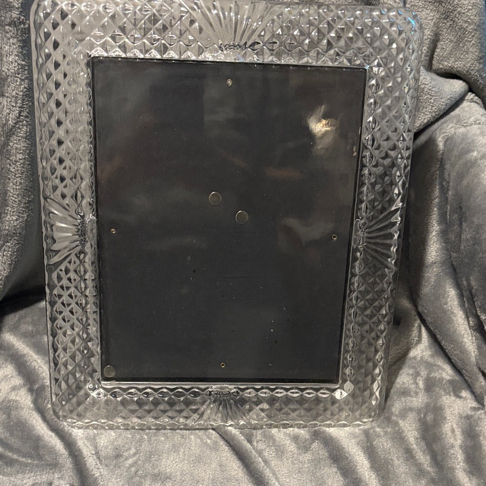 Heavy crystal 8 x 10 photo frame